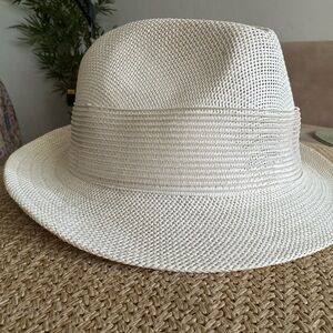 Tommy Bahama White Panama Hat